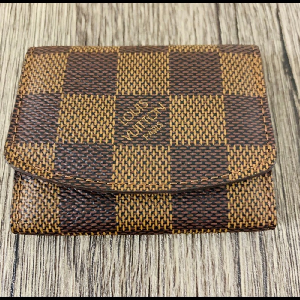 Authentic cuff holder - Picture 5 of 5